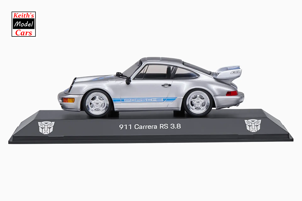 1:43 Scale Spark Models Porsche 911 Carrera RS 3.8 (964) - 