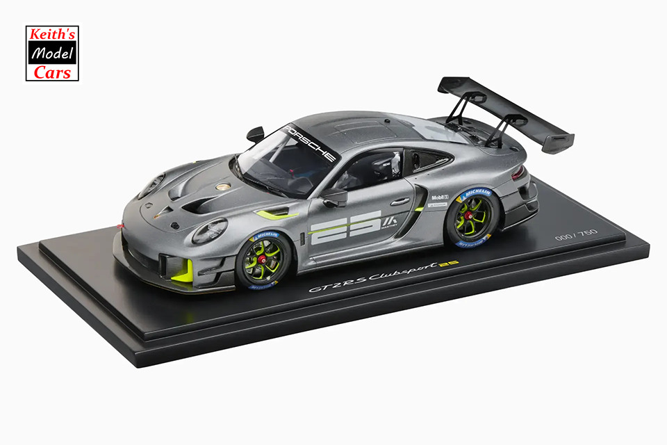 1:18 Scale Spark Models Porsche 911 GT2 RS Clubsport 25 (991.2)  (WAP0211510PGT2)