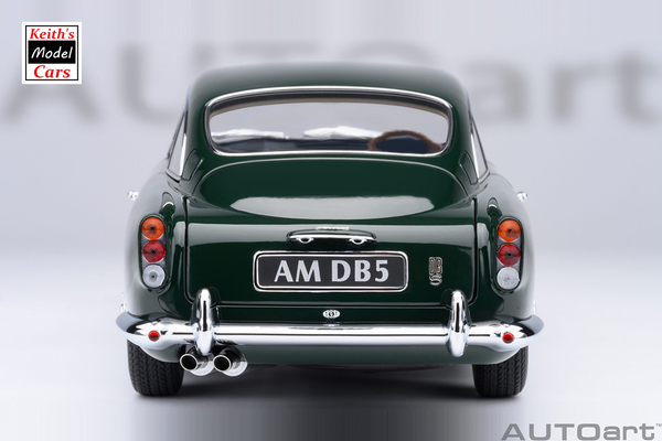 [1/18 Scale] Aston Matin DB5 in British Racing Green by AUTOart Models