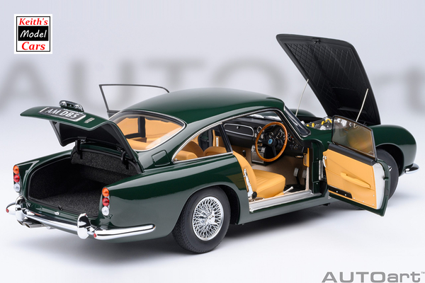 [1/18 Scale] Aston Matin DB5 in British Racing Green by AUTOart Models