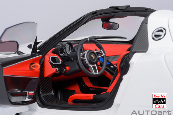 [1/18 Scale] Porsche 918 Spyder Weissach Package in White with Red Interior by AUTOart Models