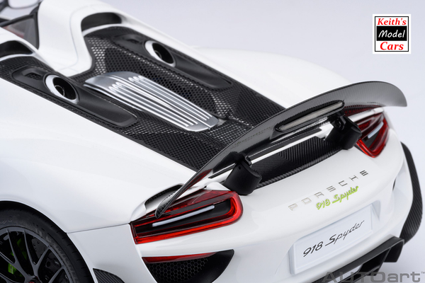 [1/18 Scale] Porsche 918 Spyder Weissach Package in White with Red Interior by AUTOart Models