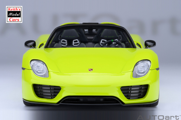 [1/18 Scale] Porsche 918 Spyder Weissach Package in Acid Green by AUTOart Models