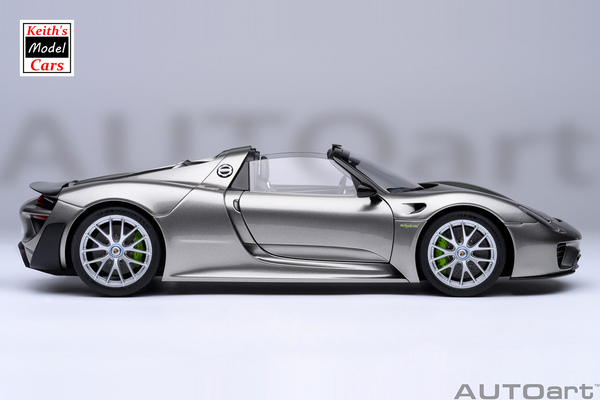 [1/18 Scale] Porsche 918 Spyder Weissach Package in Liquid Metal Silver by AUTOart Models