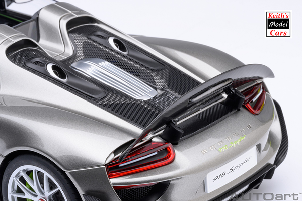 [1/18 Scale] Porsche 918 Spyder Weissach Package in Liquid Metal Silver by AUTOart Models