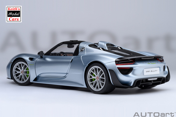 [1/18 Scale] Porsche 918 Spyder Weissach Package in Liquid Metal Blue Chrome by AUTOart Models