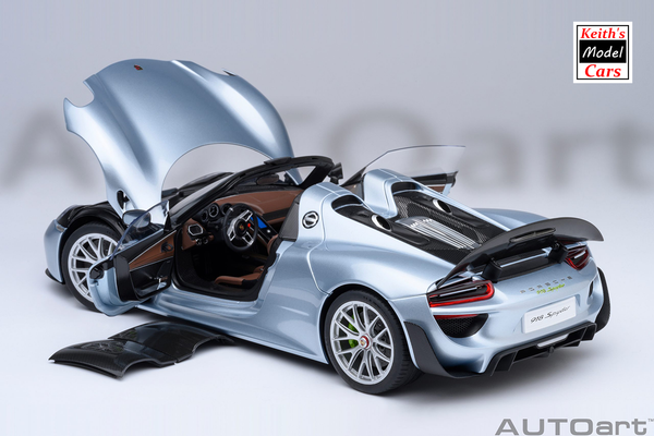 [1/18 Scale] Porsche 918 Spyder Weissach Package in Liquid Metal Blue Chrome by AUTOart Models