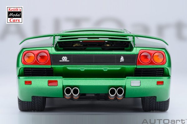 [1/18 Scale] Lamborghini Diablo SE 30th Anniversary in Verde Mic/Metallic Green by AUTOart Models