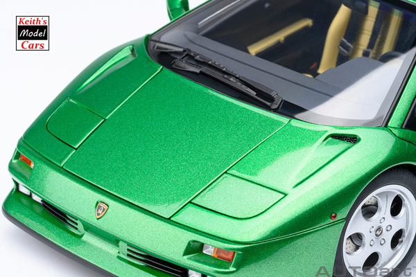 [1/18 Scale] Lamborghini Diablo SE 30th Anniversary in Verde Mic/Metallic Green by AUTOart Models