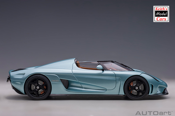 1/18 Scale Koenigsegg Blue