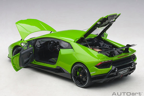 [1/18 Scale] Lamborghini Huracán Performante in Verde Mantis/Pearl Green by AUTOart Models